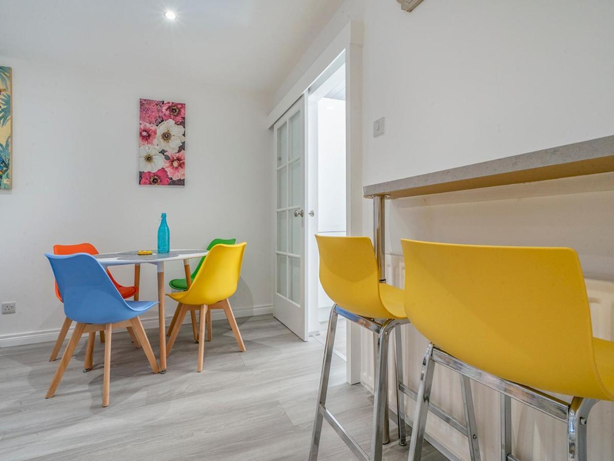 Pass The Keys - Bright & Airy 2Br 2Bath Apt In Perfect Location Belfast Exterior photo