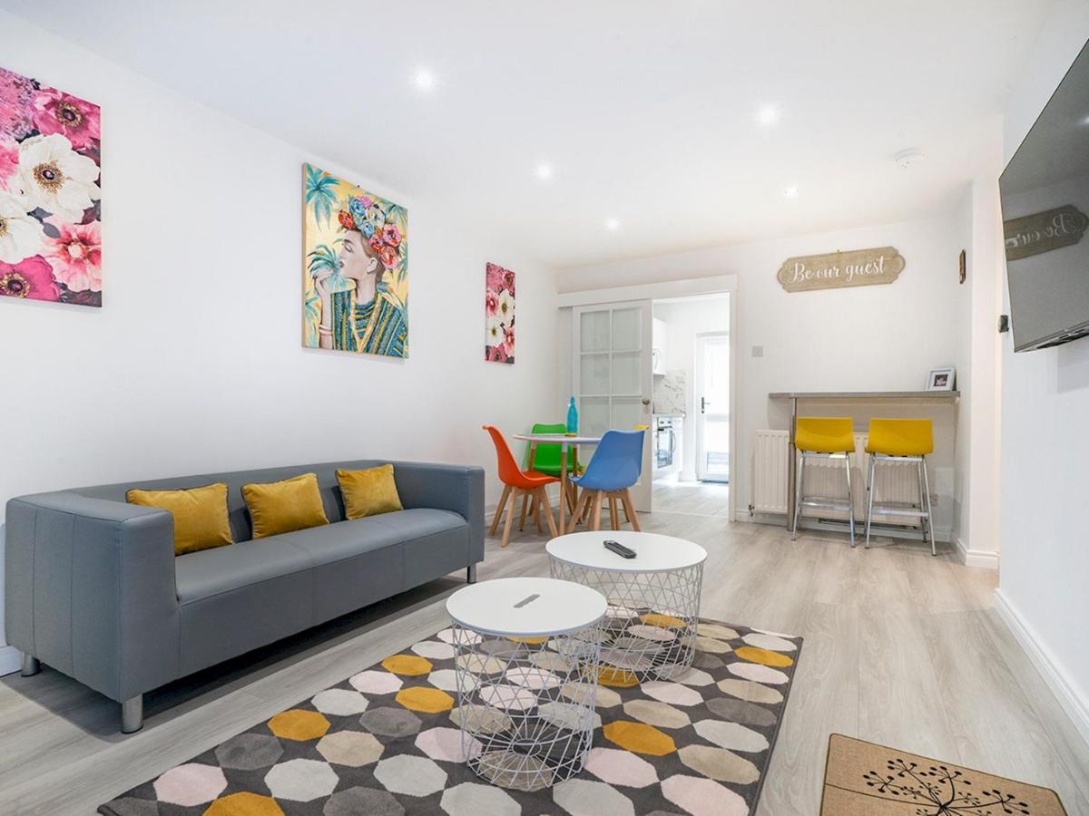Pass The Keys - Bright & Airy 2Br 2Bath Apt In Perfect Location Belfast Exterior photo